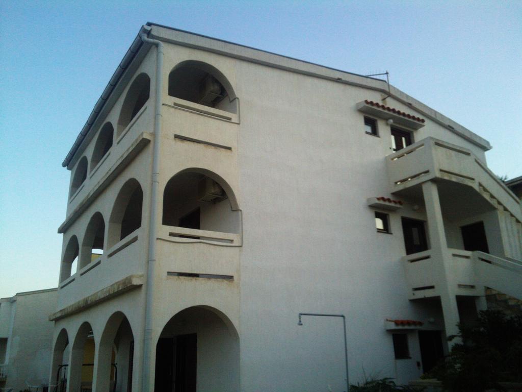 פג Apartments Keti מראה חיצוני תמונה